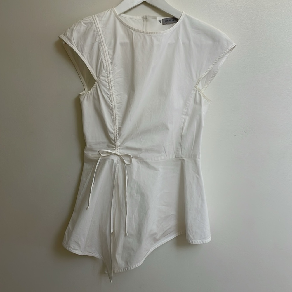 Marella Women's White Peplum Crisp Cotton Cap Sleeve Shirt. Size 2